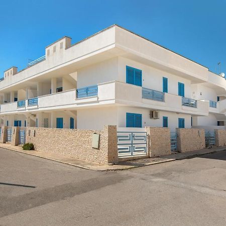 Apartamento L'Attico Di Lido Marini Exterior foto