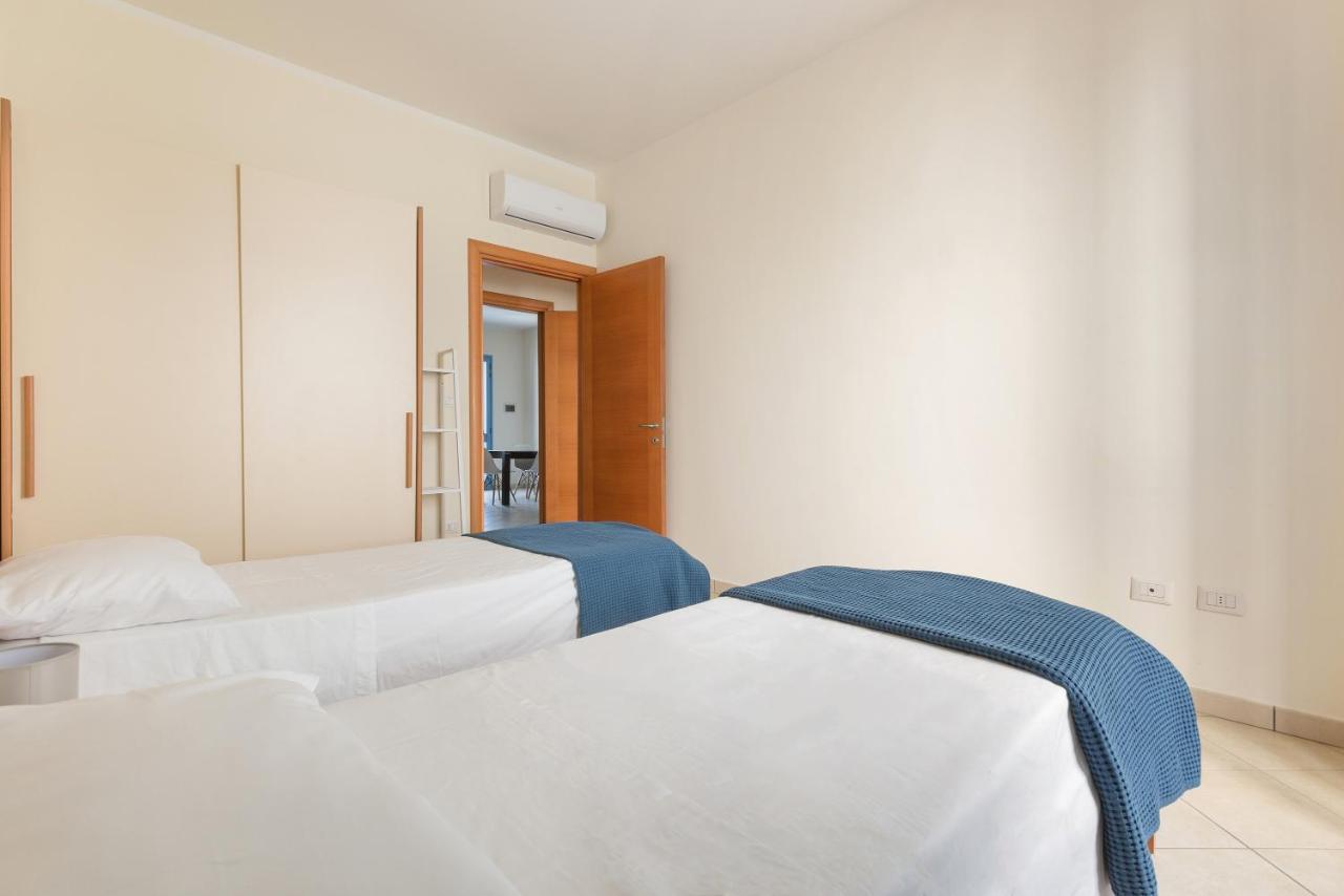 Apartamento L'Attico Di Lido Marini Exterior foto