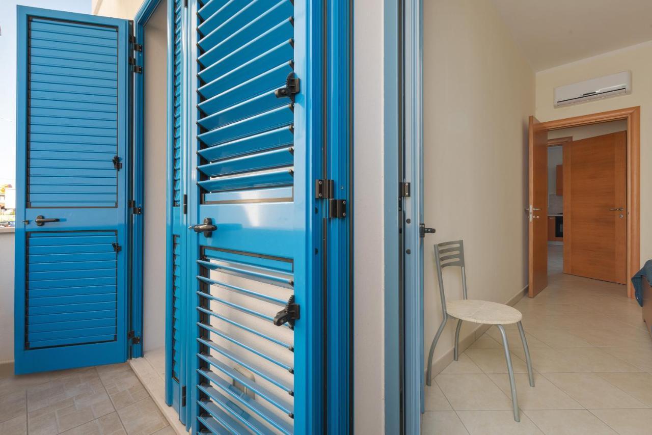 Apartamento L'Attico Di Lido Marini Exterior foto